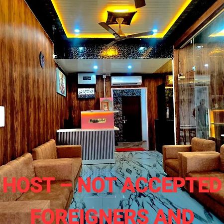 Hotel Vinayak Plaza Varanasi Luaran gambar