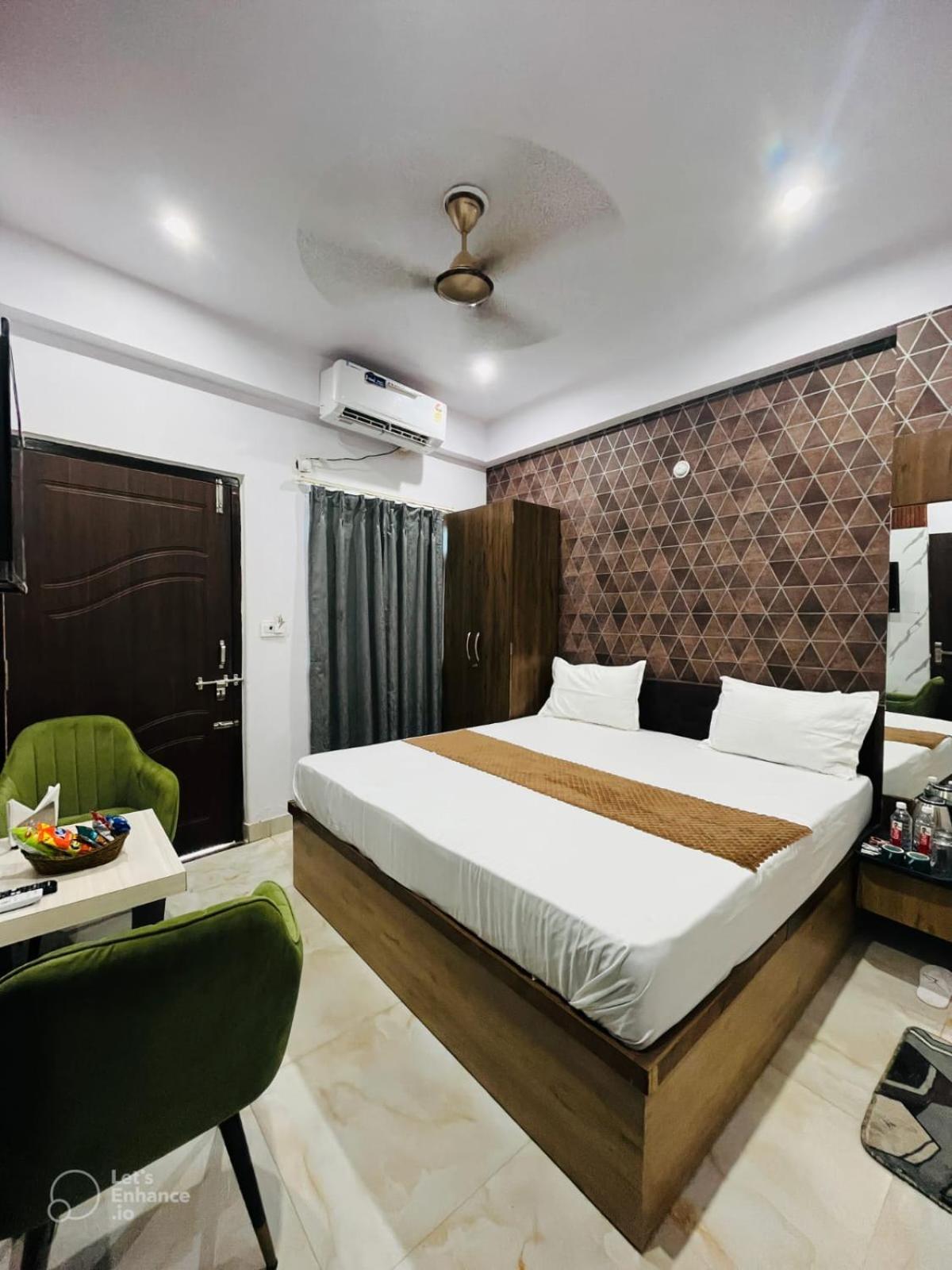 Hotel Vinayak Plaza Varanasi Luaran gambar